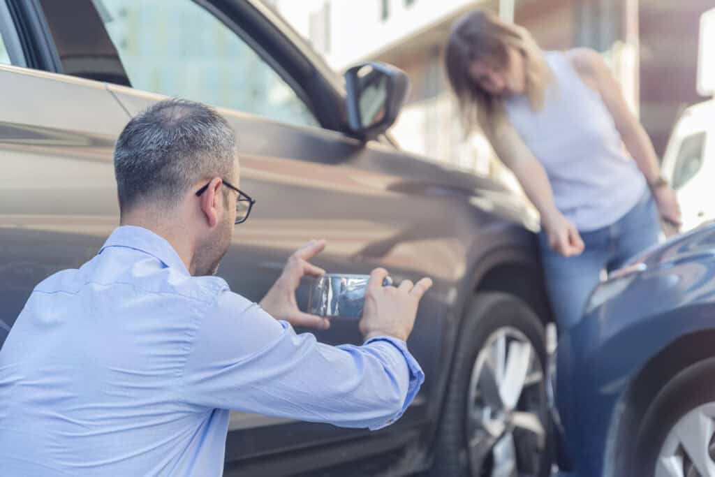 how to deal with insurance companies after an accident
